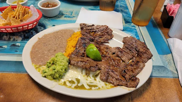 Arandinas Mexican Restaurant & Bar