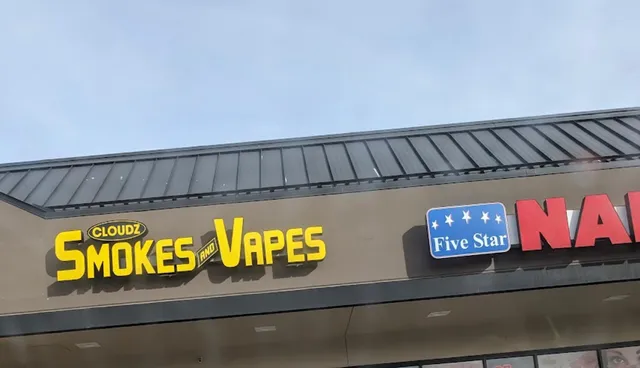 CLOUDZ SMOKES AND VAPES