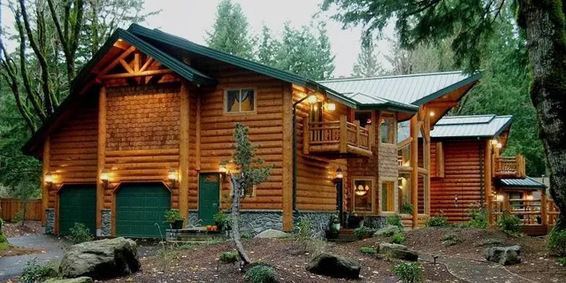 Sandy Salmon Bed and Breakfast Lodge