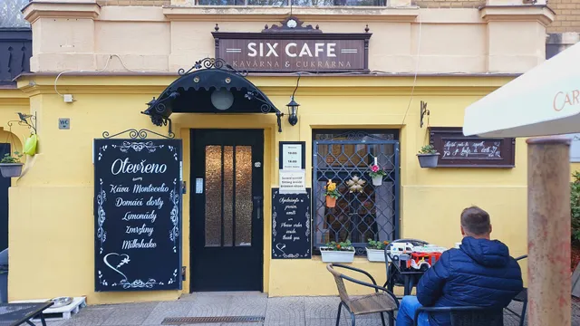SIX cafe