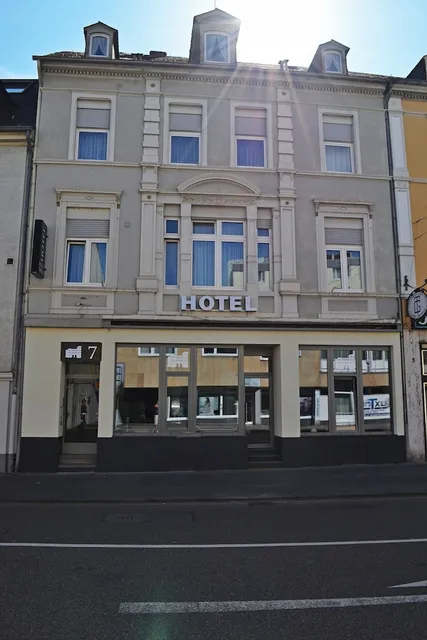 Hotel Porta Nigra