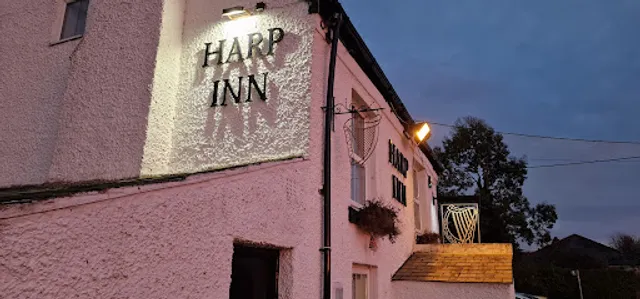 The Harp Inn