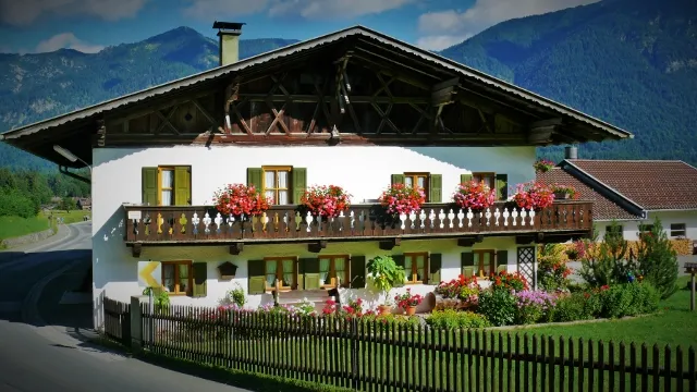 Haus Niklos -Nikolaus Grasegger