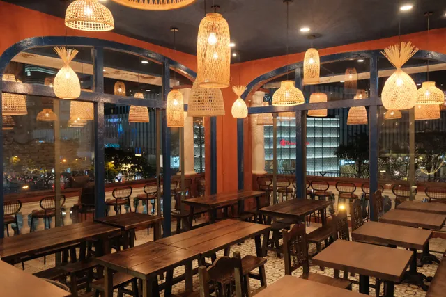 Gác Nhỏ Izaka - Nhau ( Ho Chi Minh City )