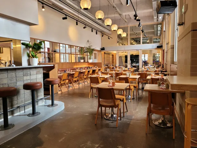 Kooma Brasserie & Rooftop