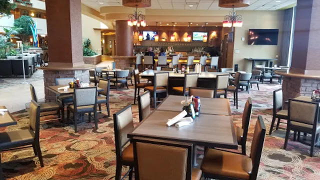 Rocky River Bar and Grille