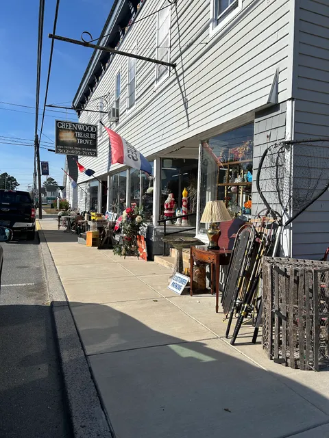 Greenwood Treasure Trove