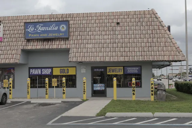 La Familia Pawn and Jewelry