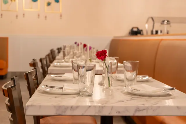 Mantra Express Indian Cuisine