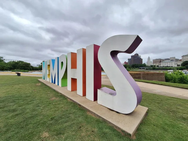 Memphis Sign
