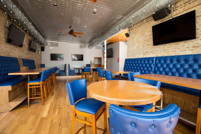 Irving Park Pizza & Patio