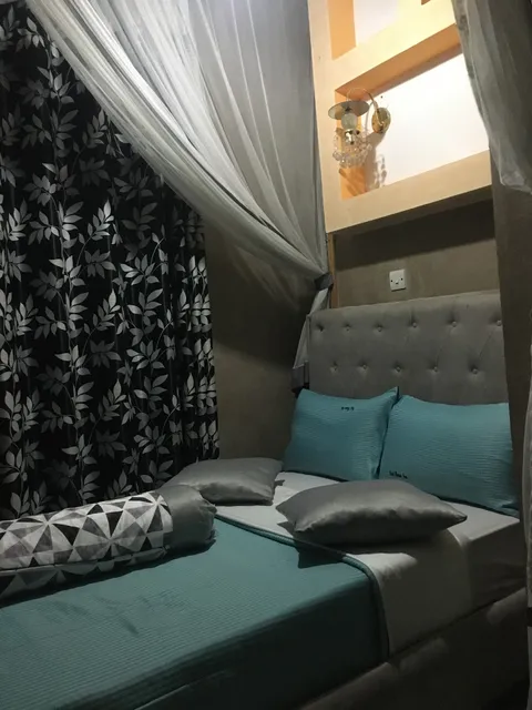 Leam Guest House Moyo