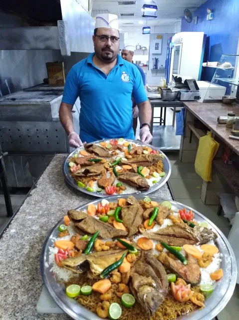 مطعم أسماك بحريه الوادي