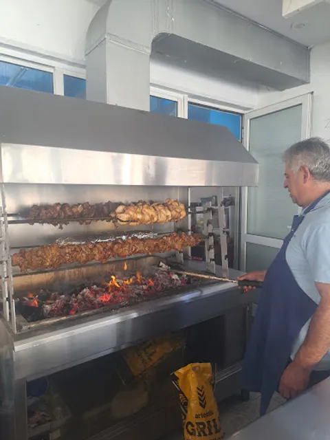 SEMIS FAMILY TAVERNA