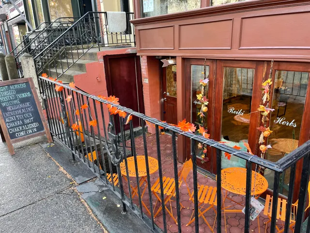 Chrissythecrystalindigo