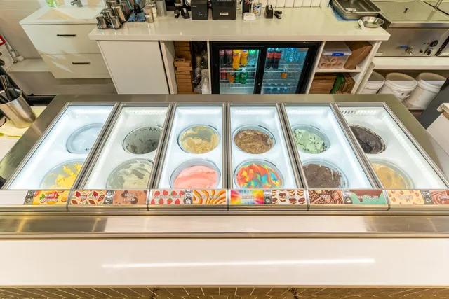 Big Mouth Burgers & Desserts