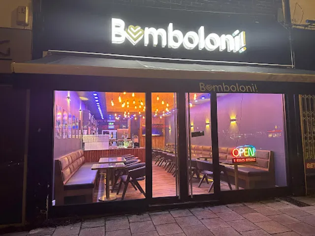 Bomboloni Dessert & Bar