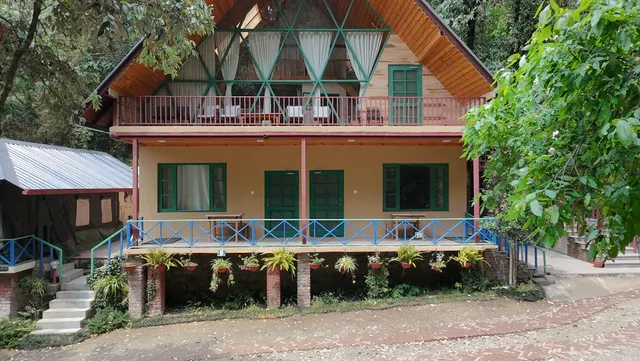 Latitude 29 By The Lake Resort