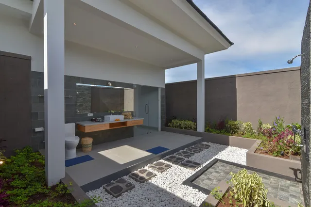 Manik Segara Villas & Restaurant