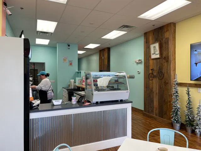 T's Vault Smoothie & Juice Bar