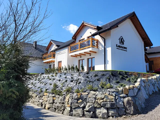 Karolowy Pokoje & Apartamenty