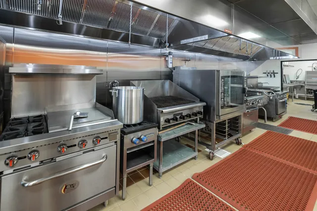 24 Hour Kitchens LLC