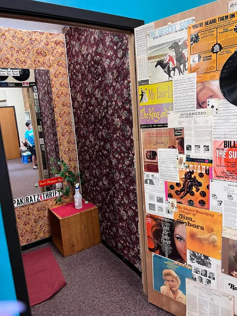 Pak Ratz Thrift Shop