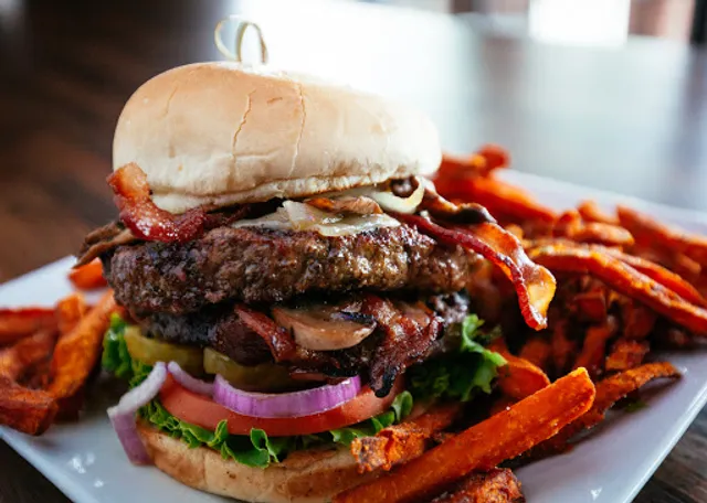 Austins Bar & Grill | South Olathe