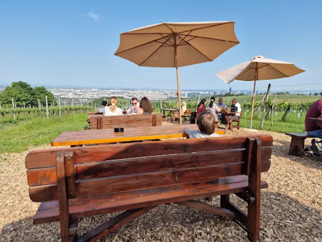 Buschenschank Feuerwehr Wagner am Nussberg