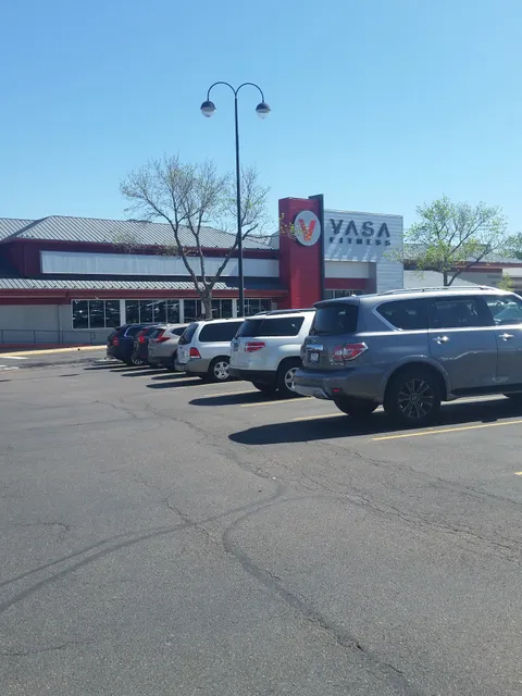 Willow Creek Shopping Center