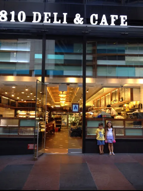 810 Deli & Cafe