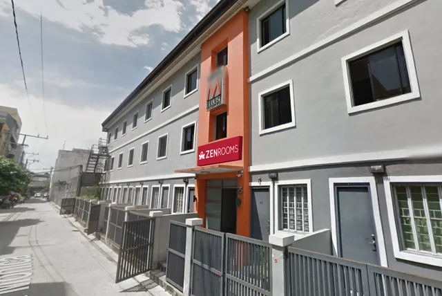 Metro Deluxe Residences