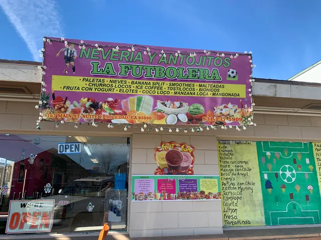 Neveria y Antojitos La Futbolera