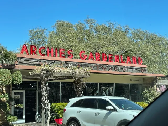 Archie's Gardenland