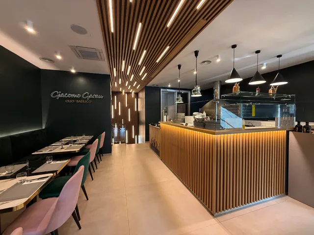 Pizzeria Vomero Olio & Basilico | Giacomo Garau