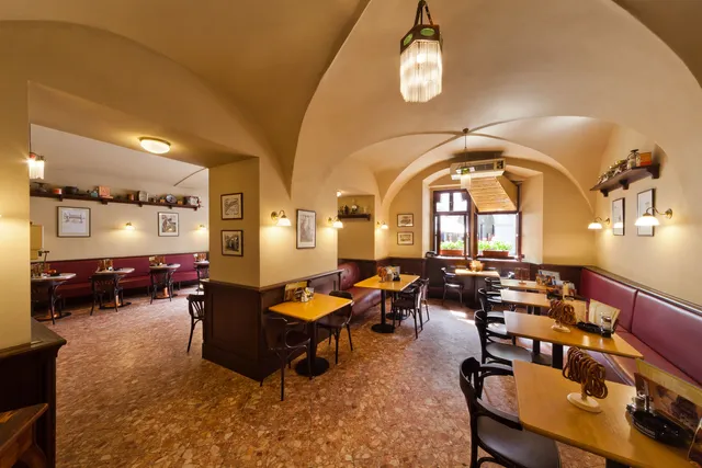 Restaurace U Vejvodů