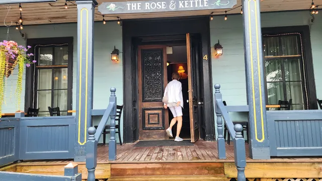 Rose & Kettle Restaurant