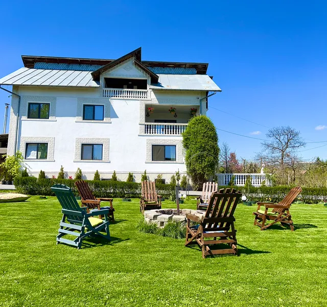 Craita Merelor "The PLACE"