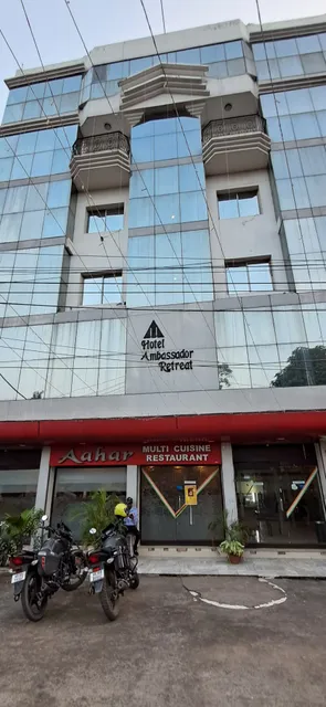 Hotel Ambassador Retreat