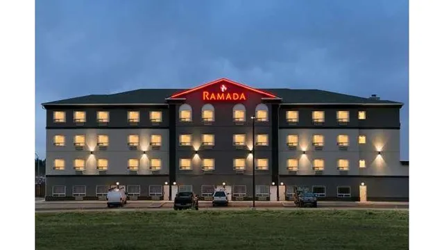 Ramada by Wyndham Drayton Valley