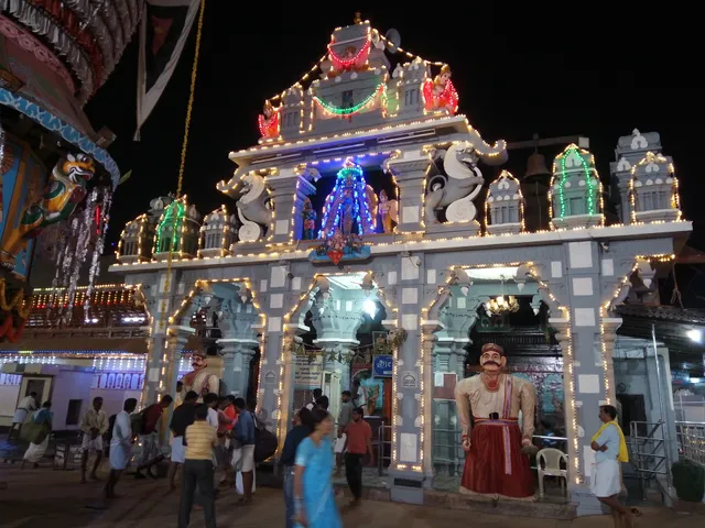 Vijayadhwaja Mandira guest house