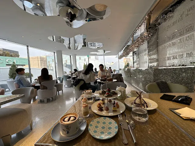 Café DIOR Seoul