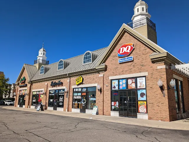 Dairy Queen East (Treat and Cakes)