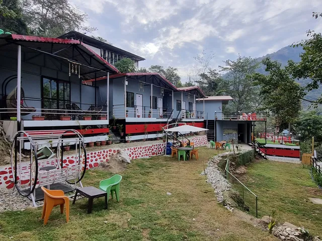 The Seven Hills Resort