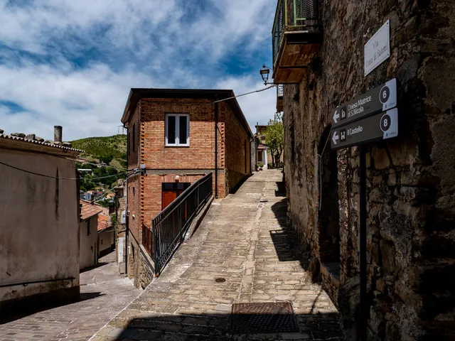 Girastrittue, Rooms for Rent