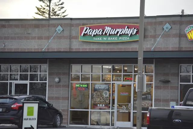 Papa Murphy's | Take 'N' Bake Pizza