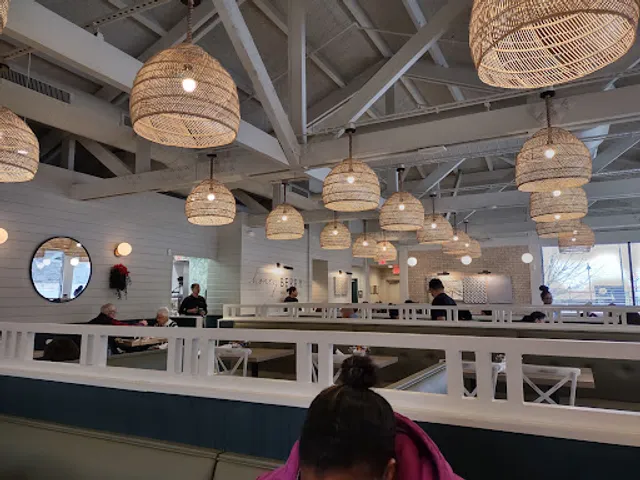 Honey Berry Pancakes & Cafe