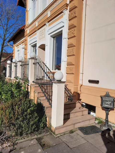 monteur-zimmer-bielefeld.de