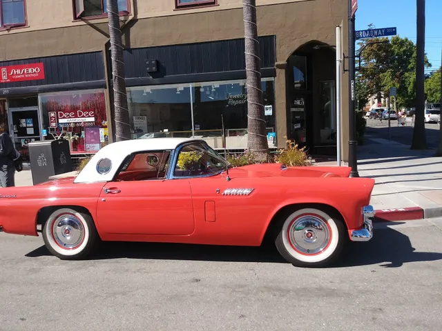 Millbrae Farmers' Market