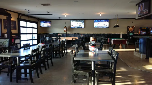 Jacque B's Kitchen & Cocktails